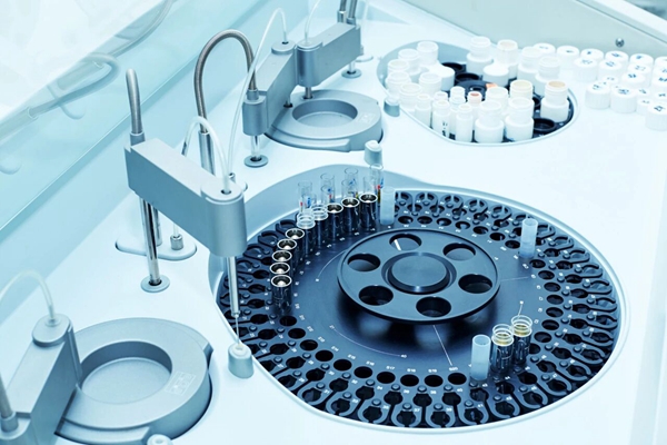 “嵌入式+AI”走進醫院臨床檢驗：華北工控ATX-6159主板支持全自動生化/免疫分析儀應用